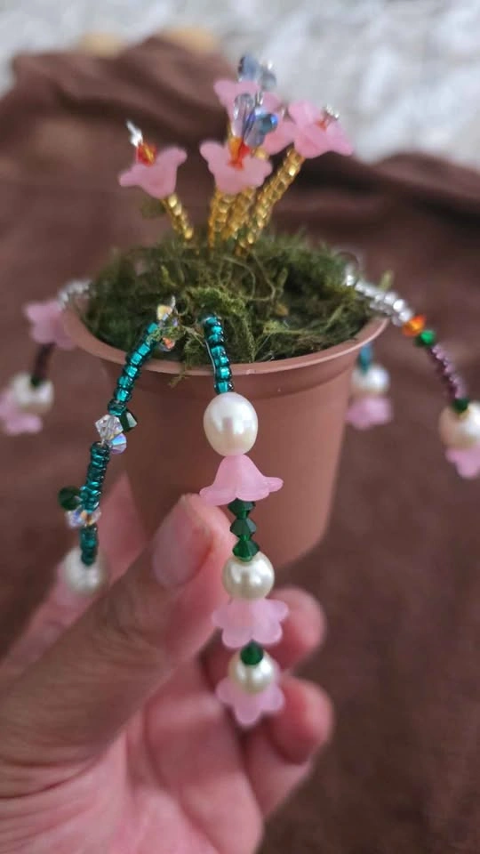 Viral crystal plant Genuine baroque freshwater pearl, Swarovski - photo 2