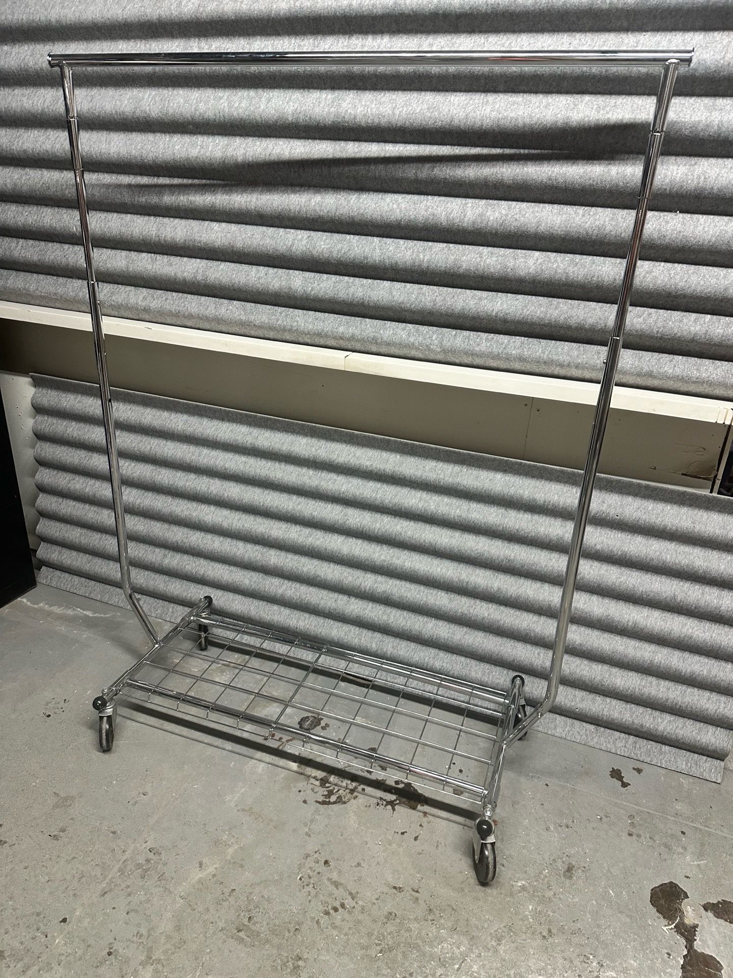 Clothes Rack with Wheels, Heavy Duty Clothing Garment Rack