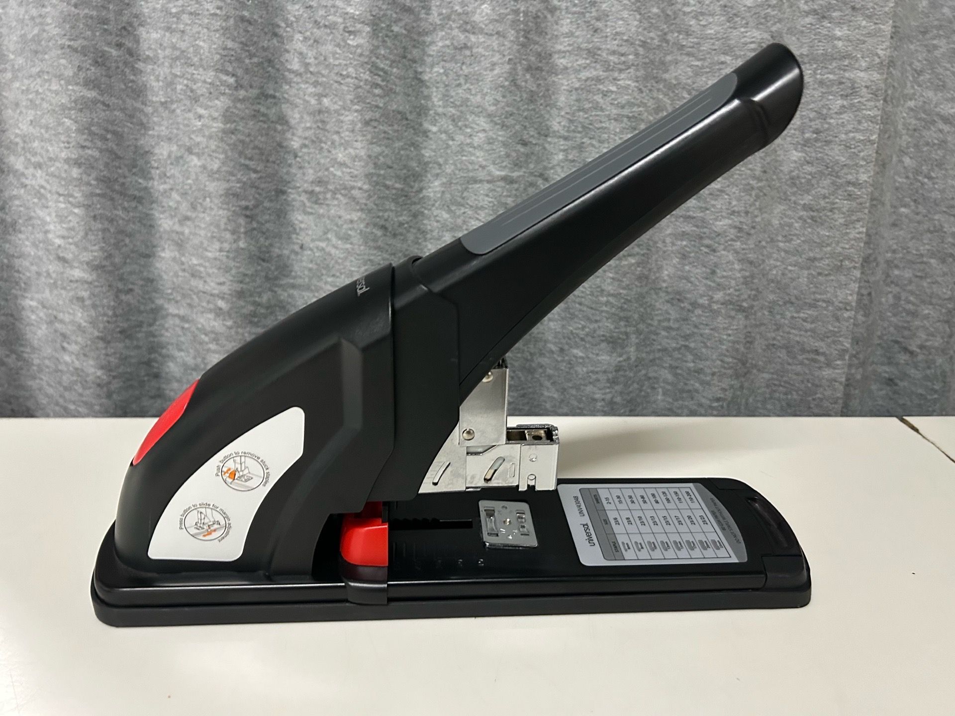 Universal Heavy-Duty Stapler