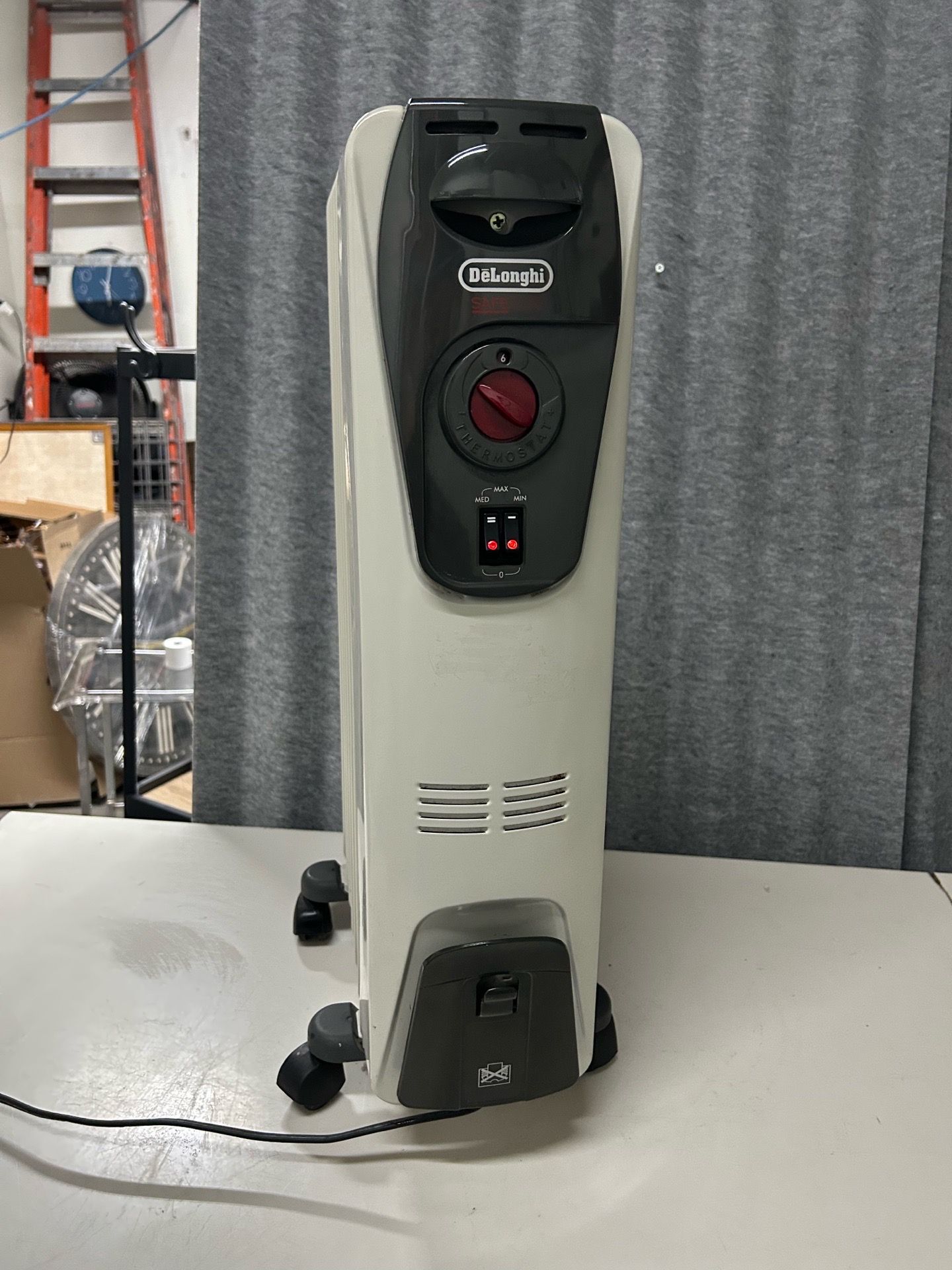 Portable Oil Radiator Heater, Indoor Use - photo 4