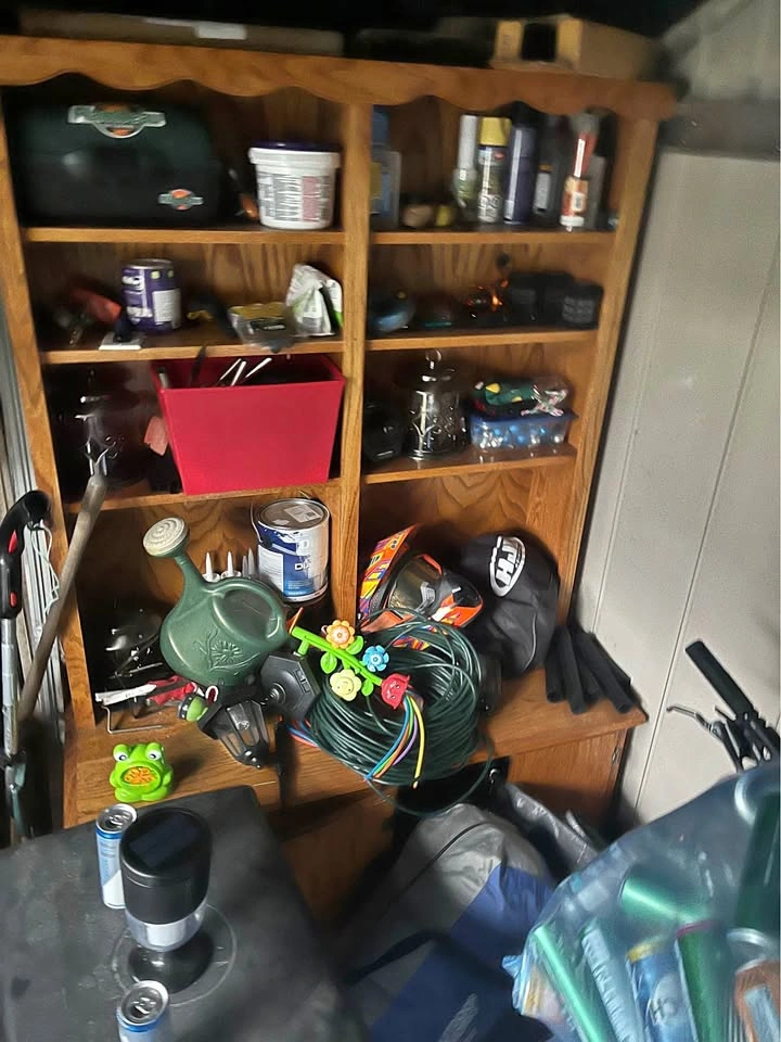 Bookshelf tower cabinet