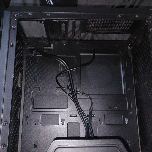 Cooler Master Q300L pc case - photo 2