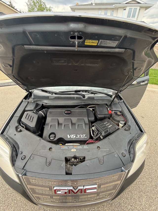 Solid 2010 GMC terrain SLT AWD - photo 3