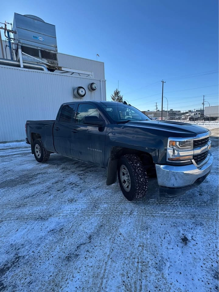 2017 Chevrolet Silverado 1500 Extended Cab - photo 5
