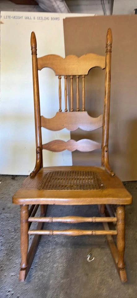 Rocking chair