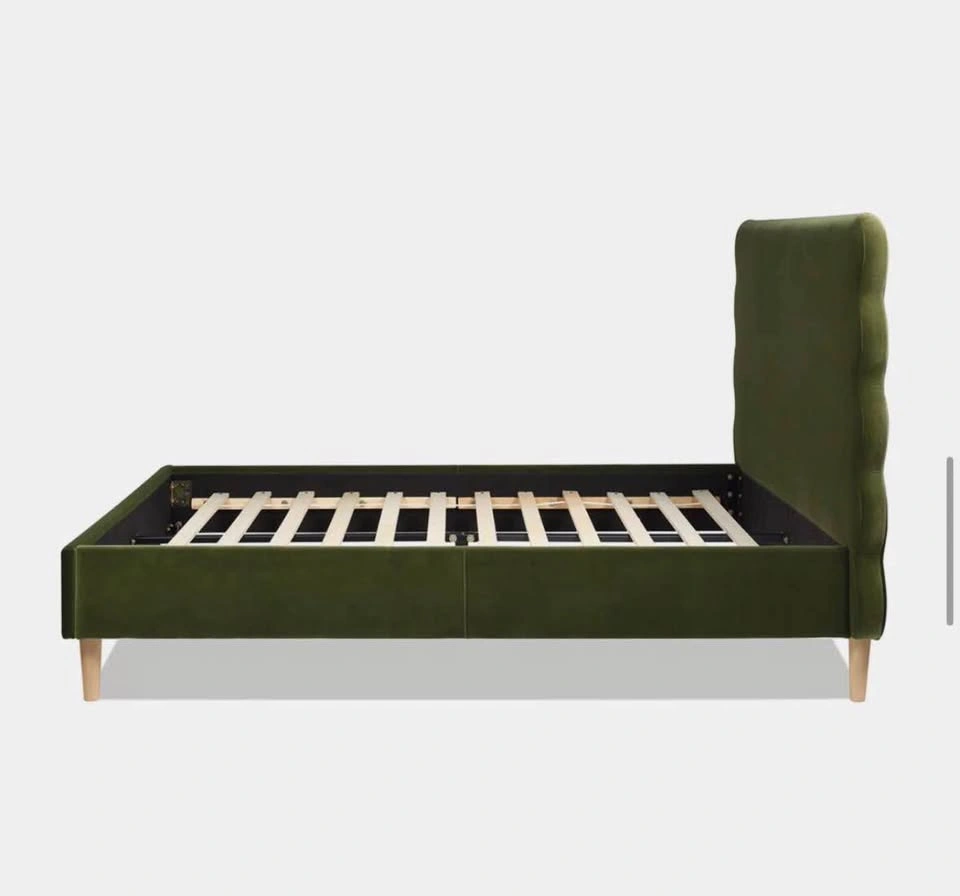 Brand new Upholstered Bed - photo 2