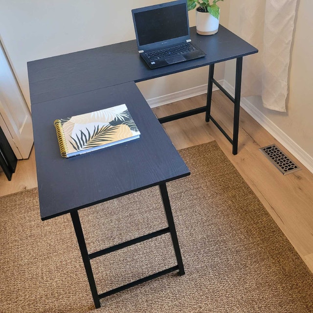 Computer Desk (L-shaped) - Modern & compact - photo 2