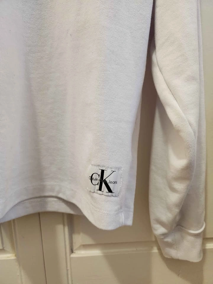 CALVIN KLEIN JEANS Sweatshirt – Women’s Medium - photo 2