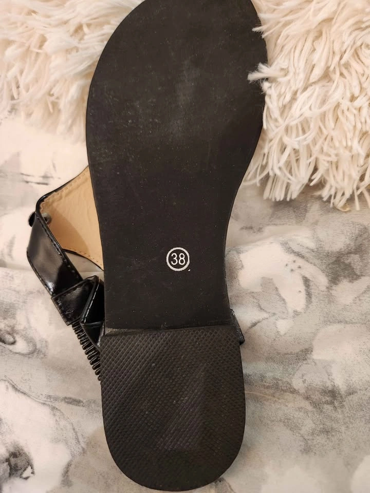 MICHAEL KORS Sandals – Women’s 7.5 - photo 3