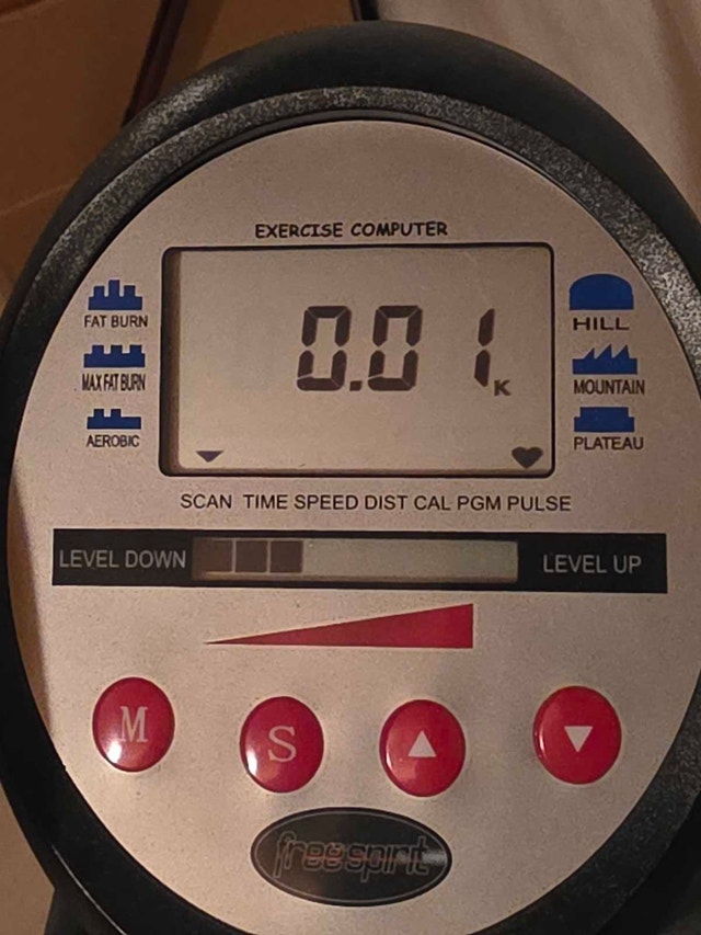 Freespirit Magnetic Elliptical Trainer - photo 4