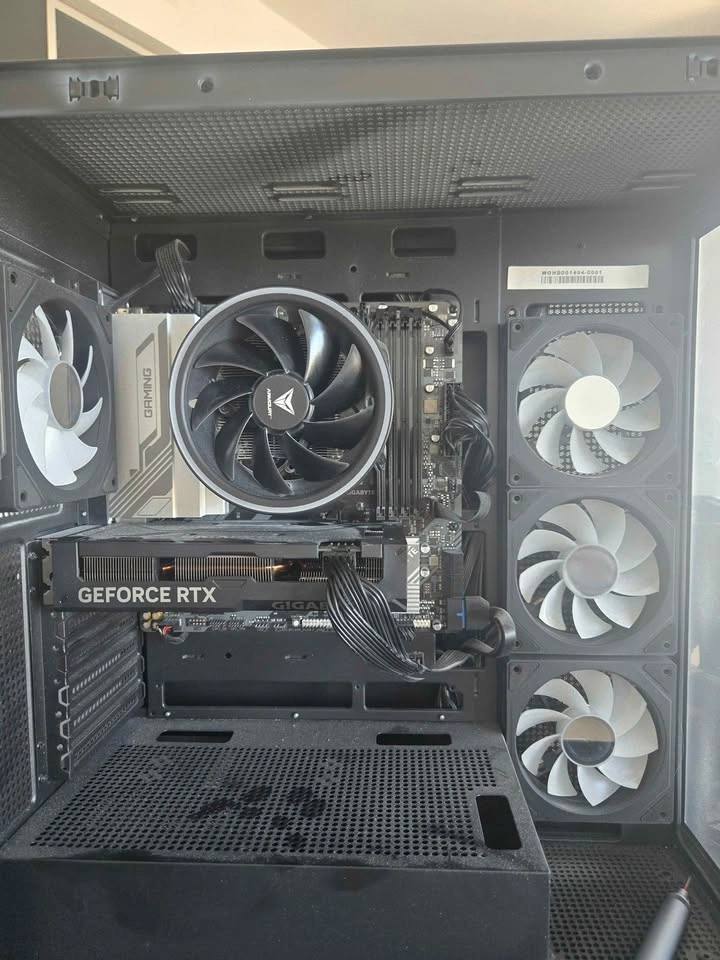 part out am5 4060ti gaming pc - photo 2