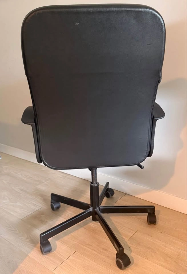 IKEA RENBERGET Office Chair - Black - photo 3