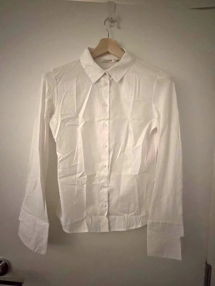 WOMENS Calvin Klein white button up shirt M