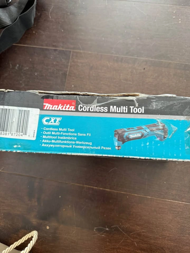 MAKITA 18V LXT Cordless Oscillating Multi-Tool with Accessories - photo 5