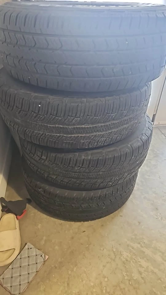 Tires - photo 2