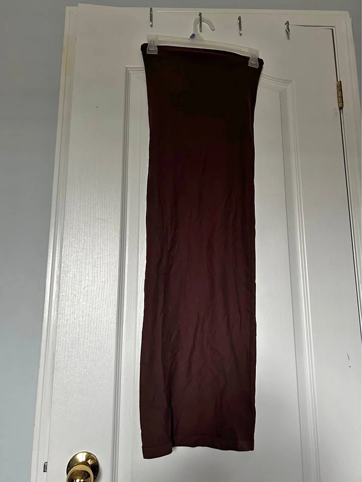 Brown bodycon strapless dress
