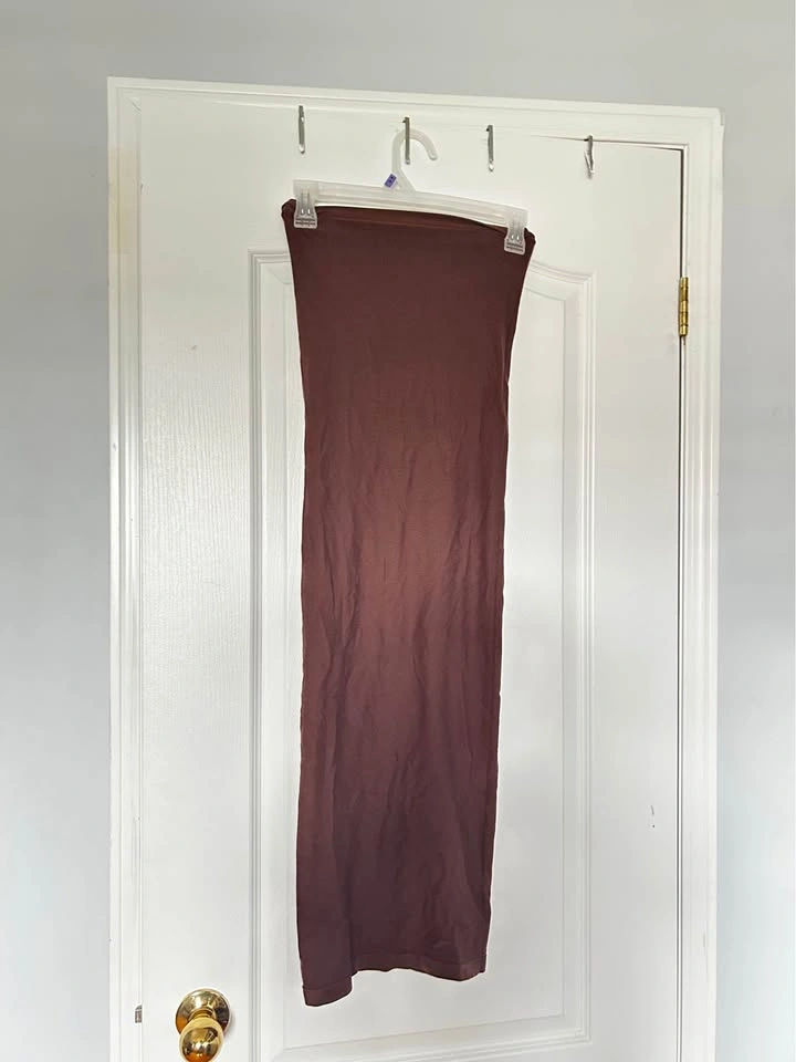 Brown bodycon strapless dress - photo 2