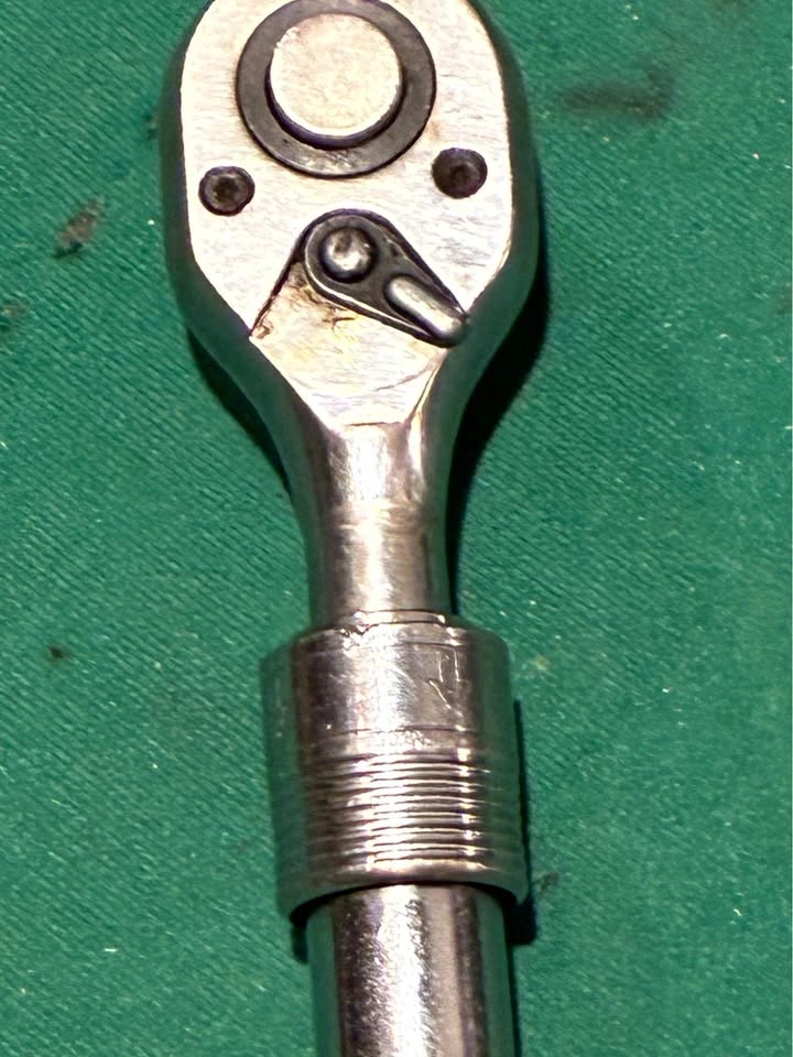 Masterforce 1/2” Drive Quick Release Extendable Ratchet - photo 5