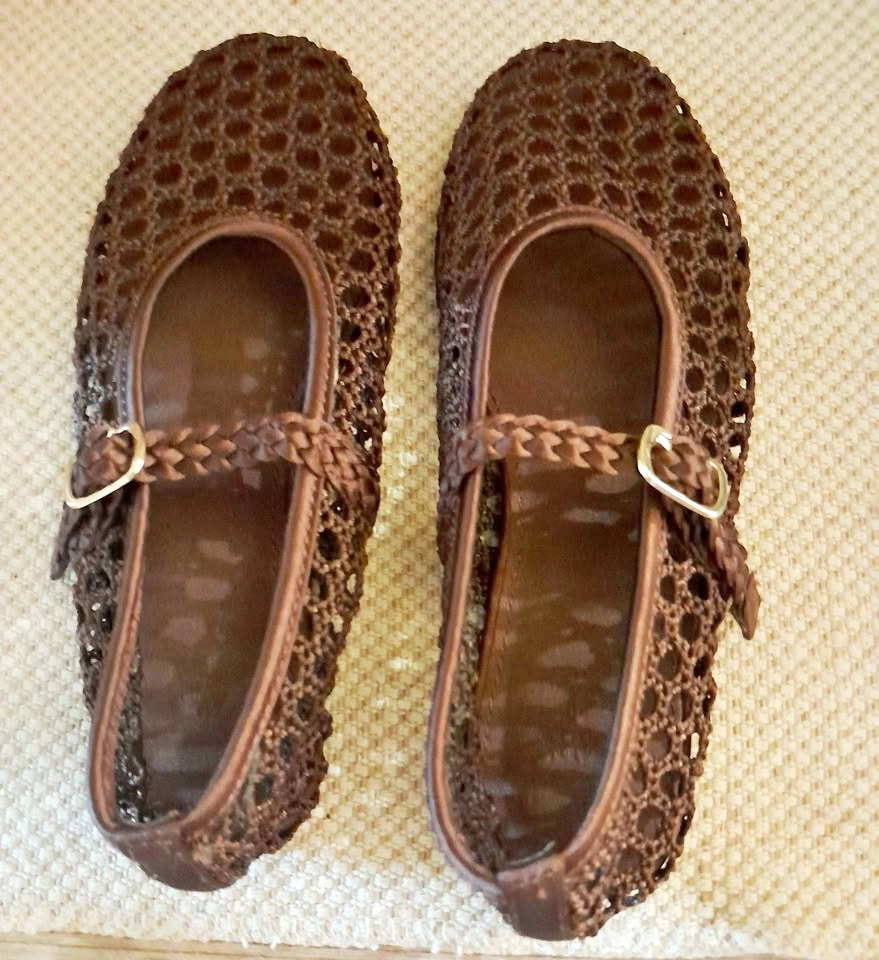 Girl's Ballet Flats Zara size 29 (US12)