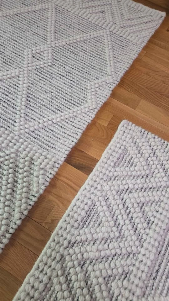 2 Flat-weave charcoal/cream area rugs 8x10 - New - photo 4