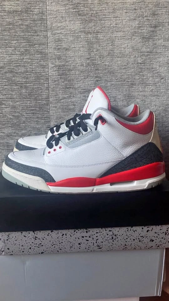 Jordan 3 Fire red (2007) size 11