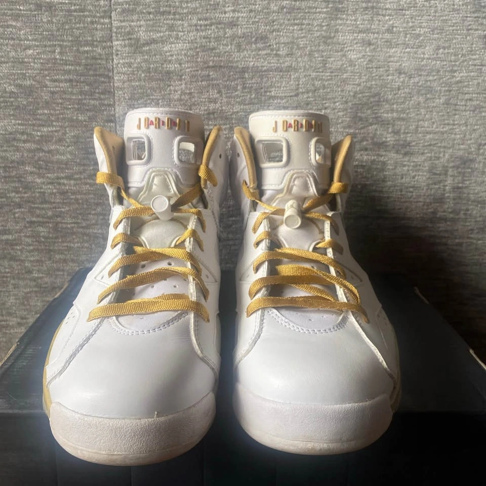 Jordan 6 Golden Moments size 10.5 - photo 4