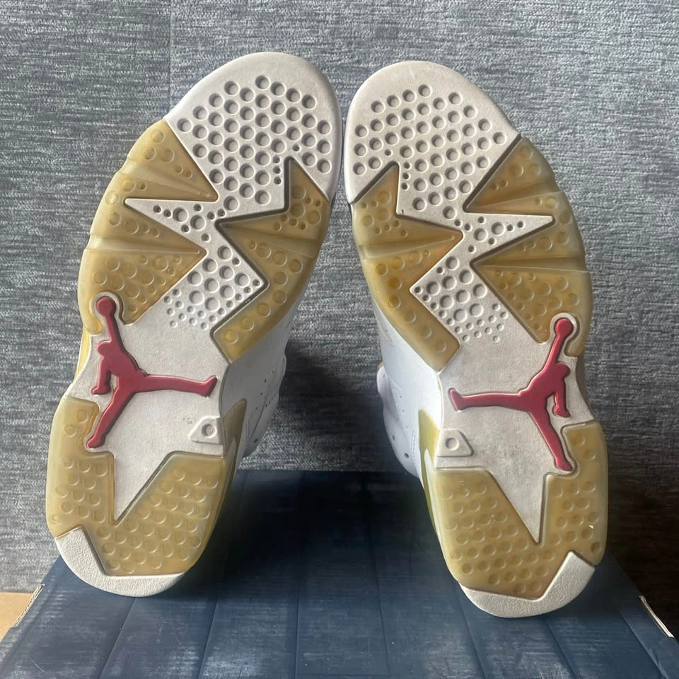Jordan 6 Golden Moments size 10.5 - photo 5