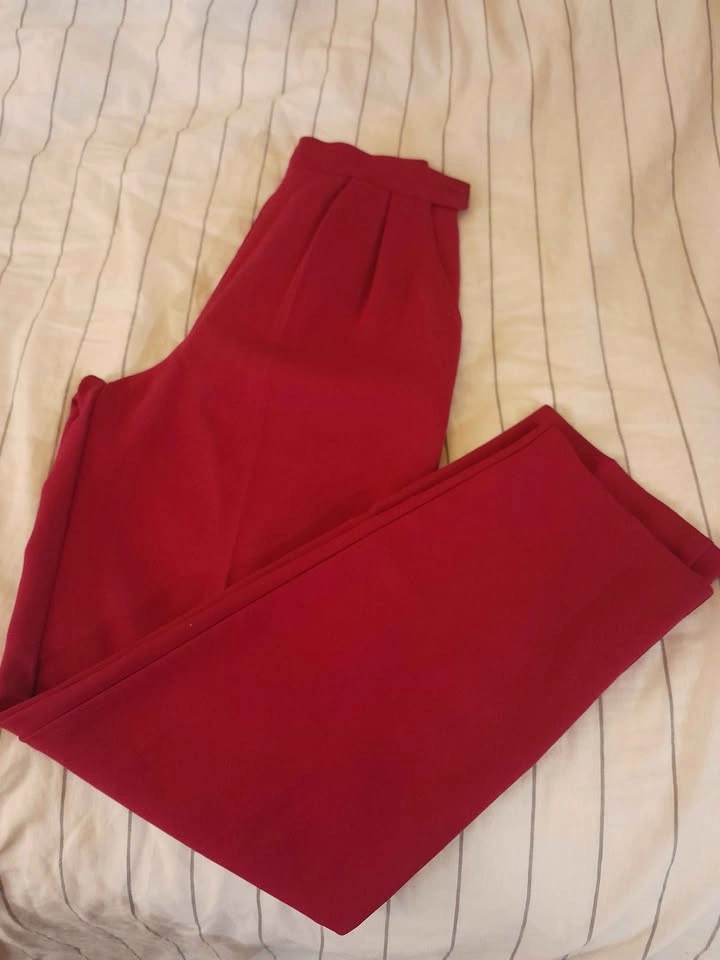 XS Women's Clothes - photo 5
