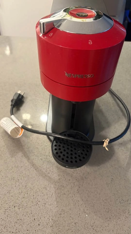 Nespresso Machine - photo 4