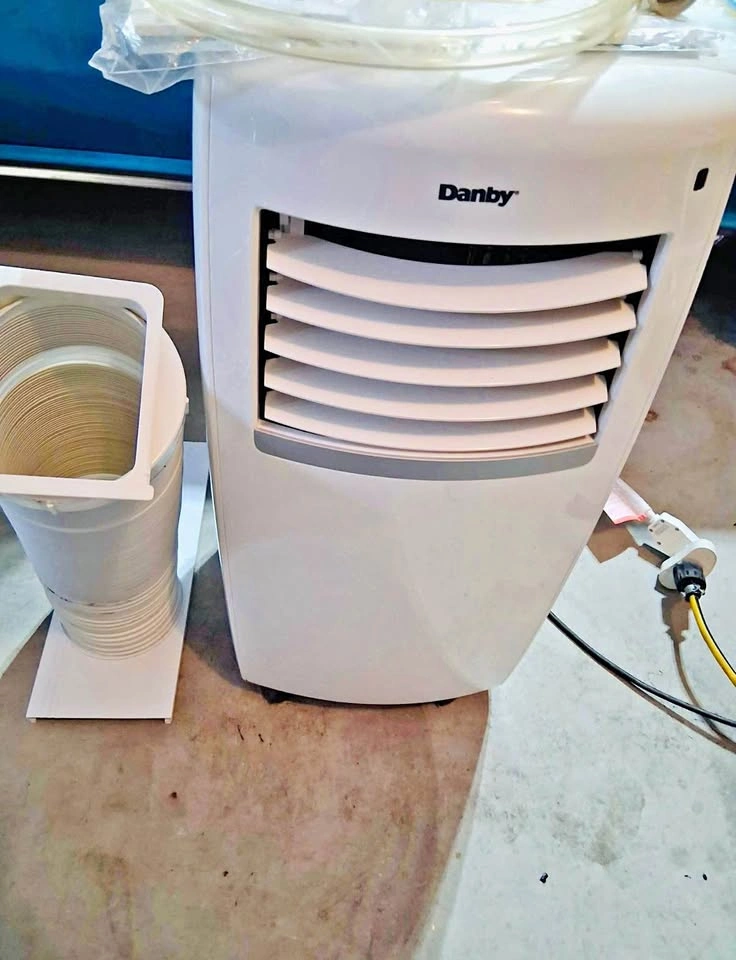 Danby 10,000 BTU Portable Air Conditioner & Dehumidifier