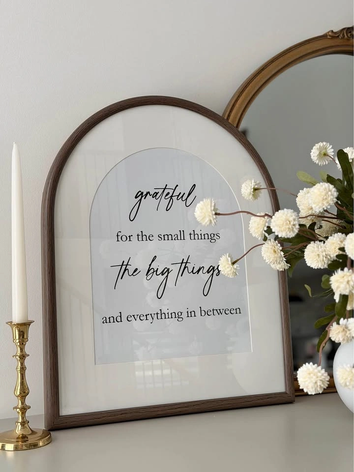 Modern frame | Grateful for all things