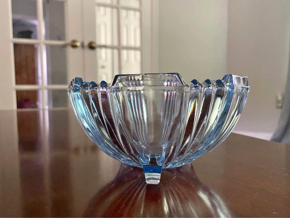 Art Deco 5 inch x 3 inch Pale Blue Bowl