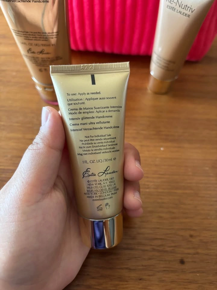 Estee Lauder Re-Nutriv Intensive Smoothing Hand Creme Set - photo 4