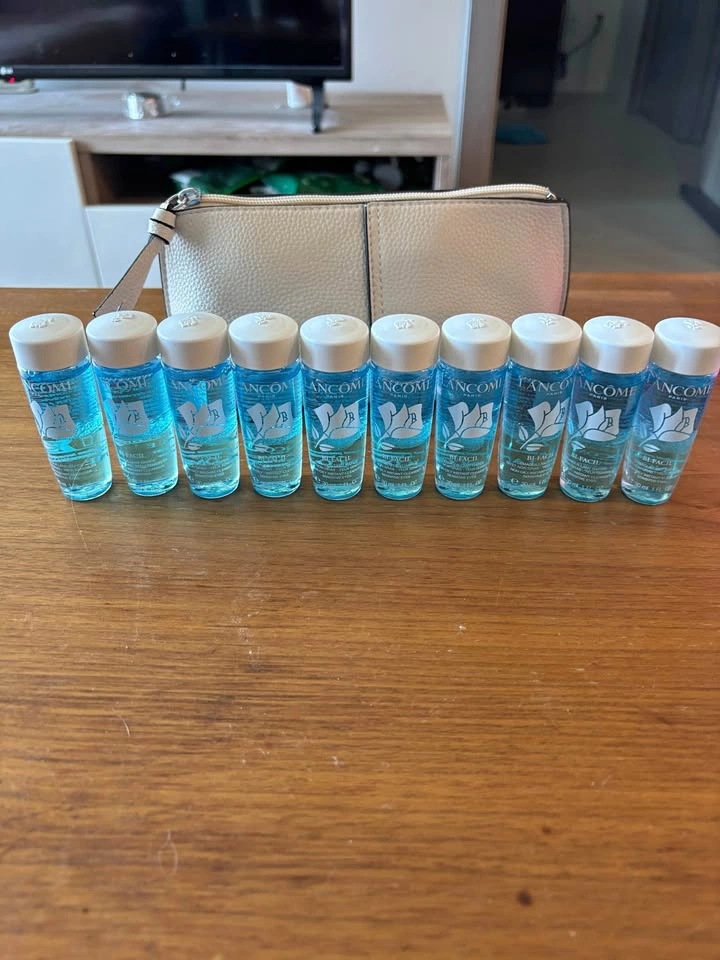Lancôme Bi-Facil Makeup Remover 10 Bottles (300ml) + Bag