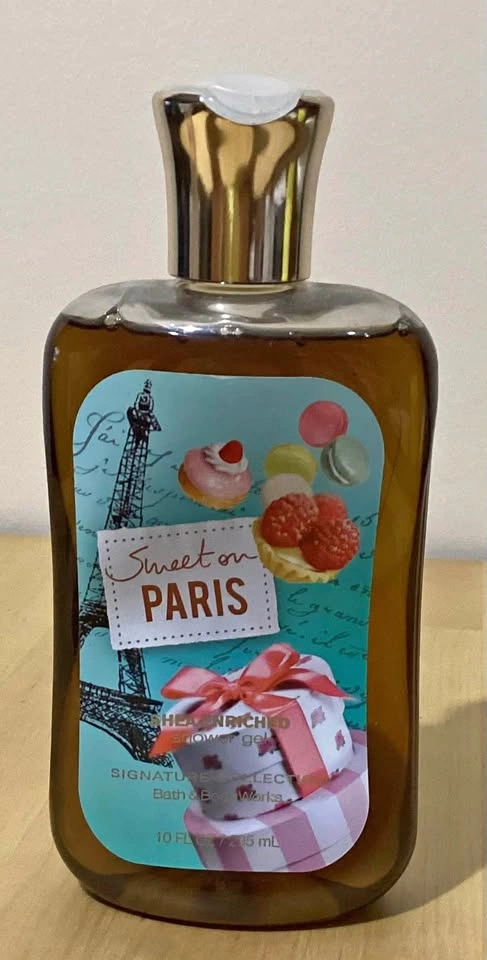 Bath and Body Works bubble bath