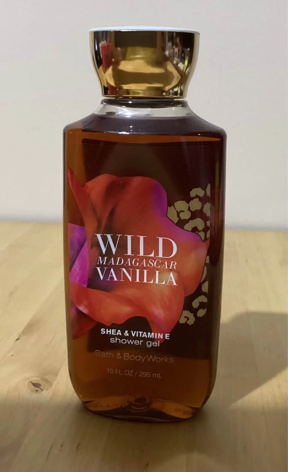 Bath and Body Works bubble bath - photo 2