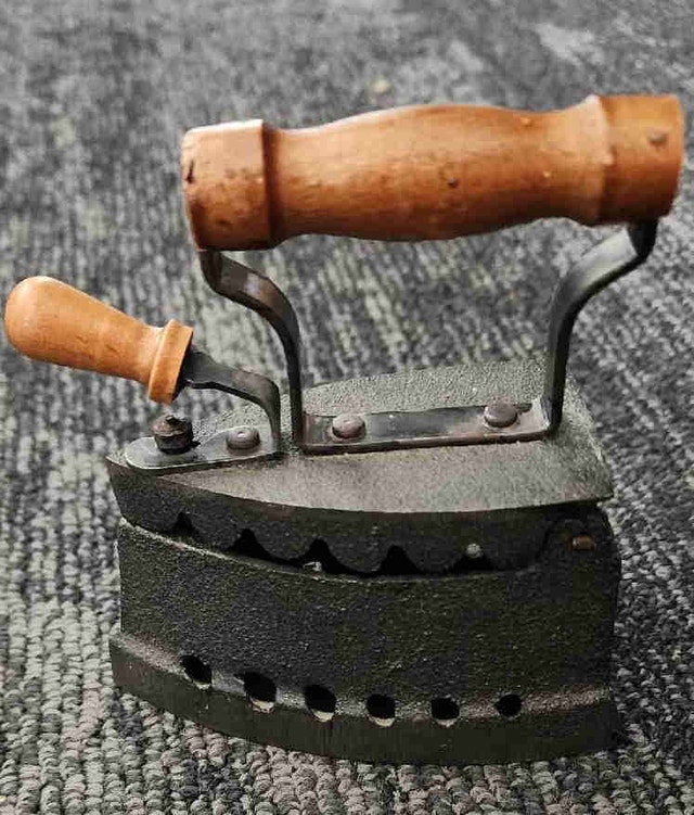 Vintage Mini Cast Iron Sad Iron
