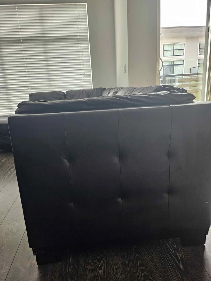 🛋️ Black Sectional Sofa - photo 2