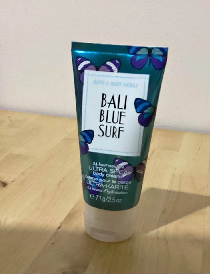 Bath and Body Works scrub