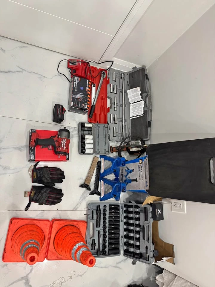 Milwaukee Impact Wrench and Automotive Tool Lot