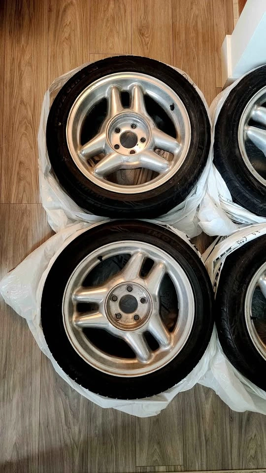 Ford Mustang Tri Bar Wheels - photo 2