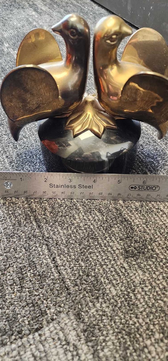 Brass Bird Figurine on Marble Base - photo 3