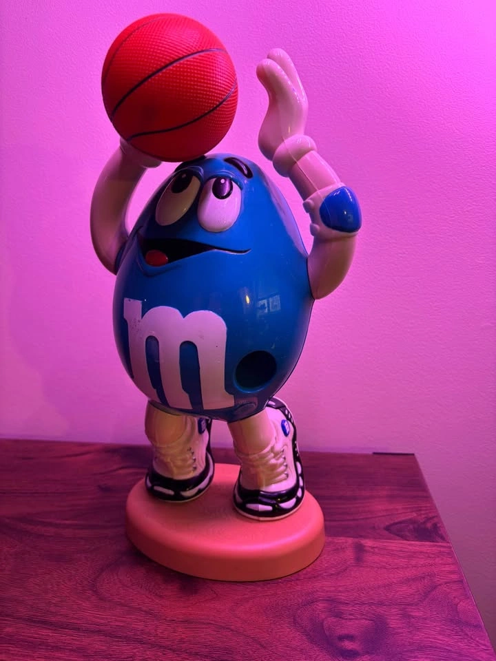 Vintage M&M Peanut MM Blue Basketball Player Candy Dispenser 13" - photo 2