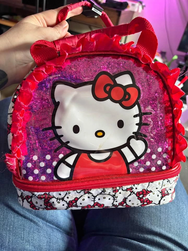 Hello Kitty Sanrio Lunchbox - Used Good Condition