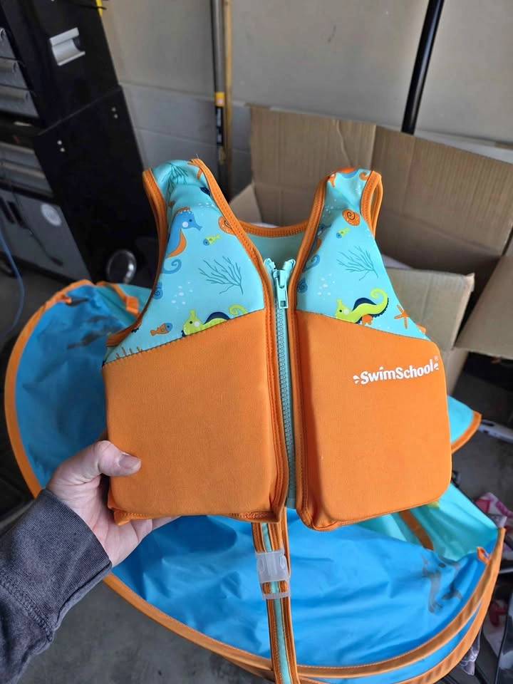 Toddler life jacket max 33lbs