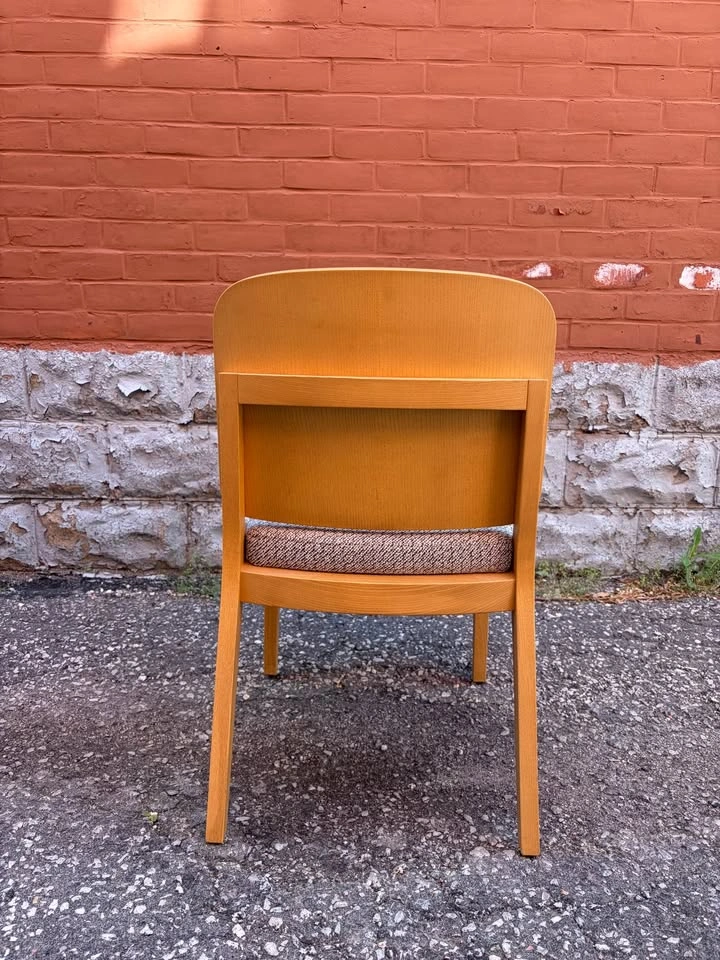 Italian Designer Chair (Very Wood) – Excellent Condition - photo 4