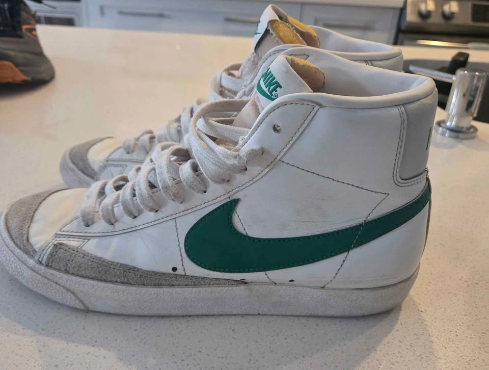 High-Top Blazers – Men’s Size 8 - photo 2
