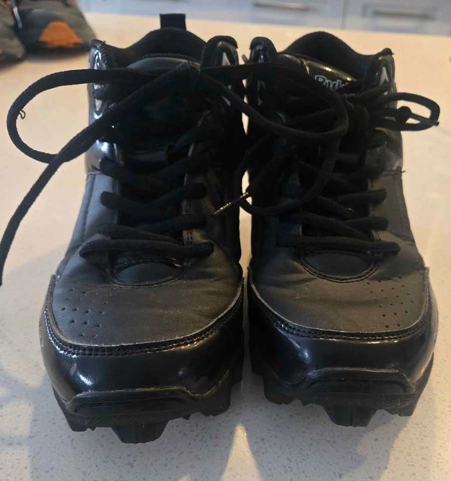 Baseball Cleats Boys 5.5 - photo 2