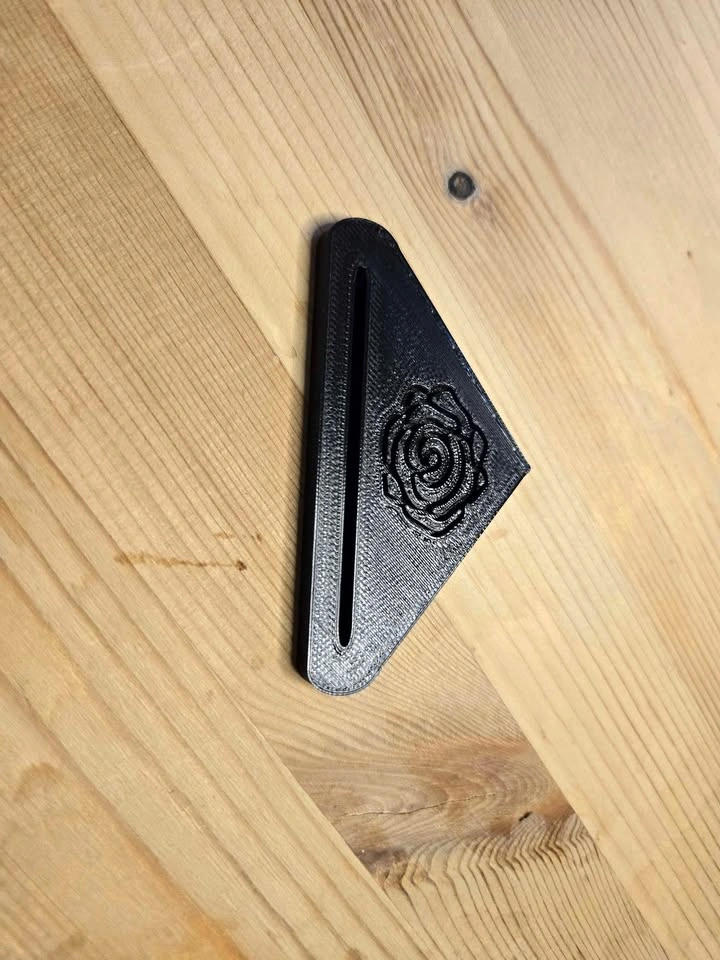 3D Printed Toothpaste Squeezer – Black Rose Design – Tube Roller