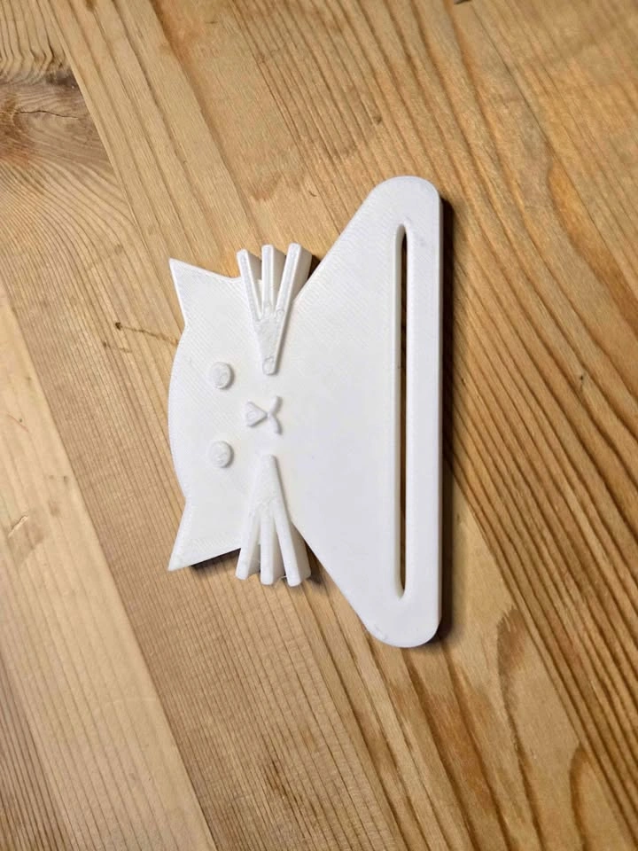 3D Printed Cat-Shaped Toothpaste Squeezer – White